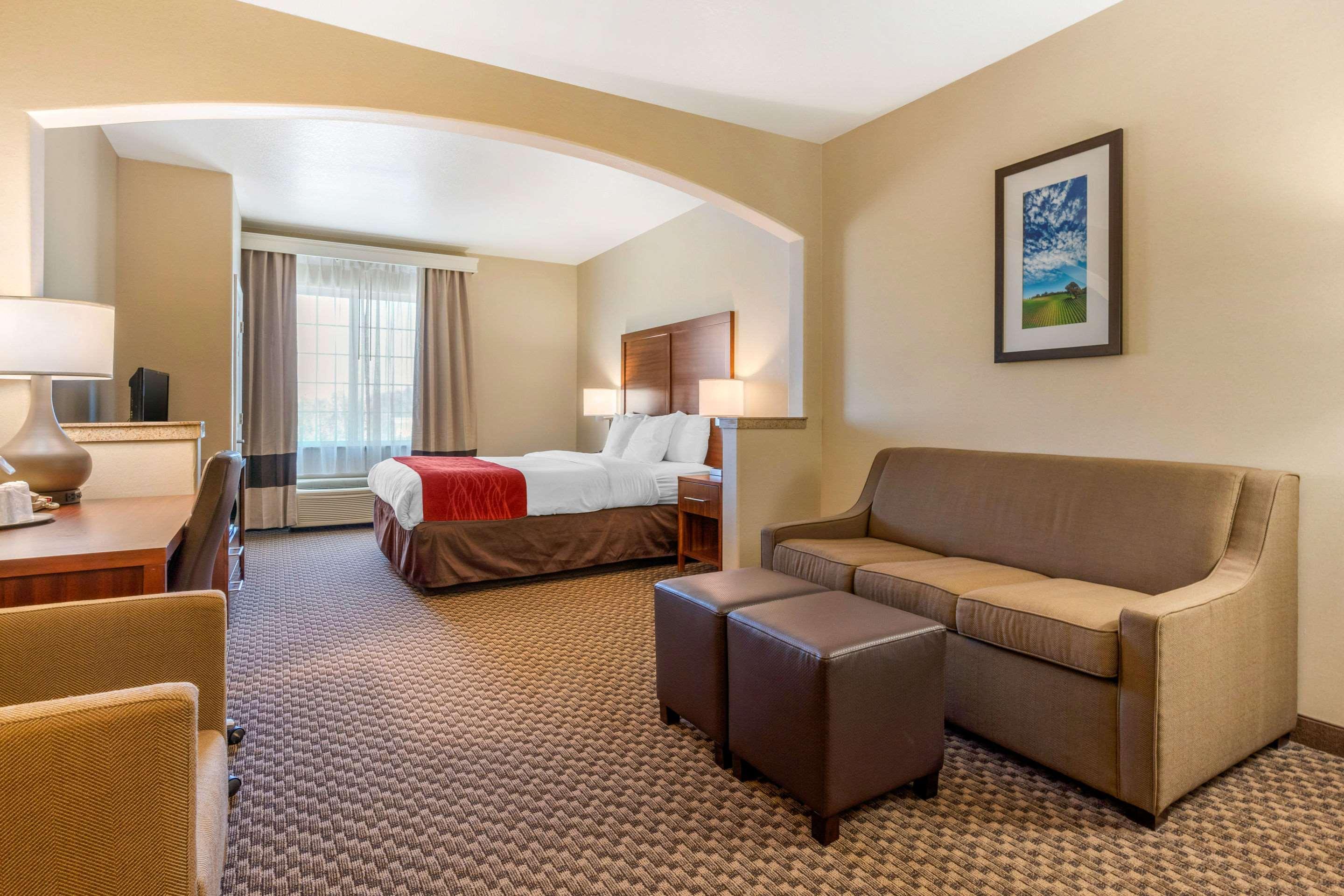 Comfort Inn & Suites Galt - Lodi North Esterno foto
