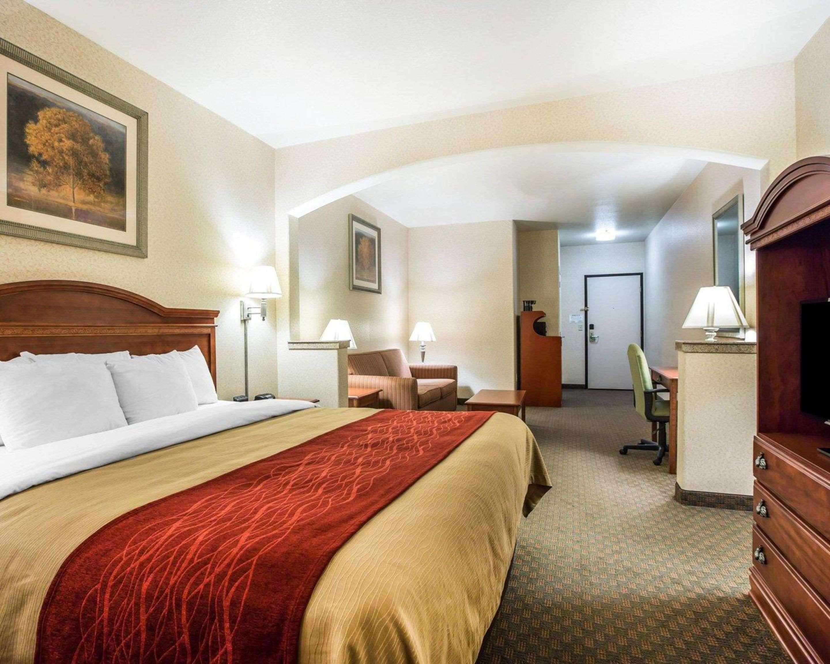 Comfort Inn & Suites Galt - Lodi North Esterno foto