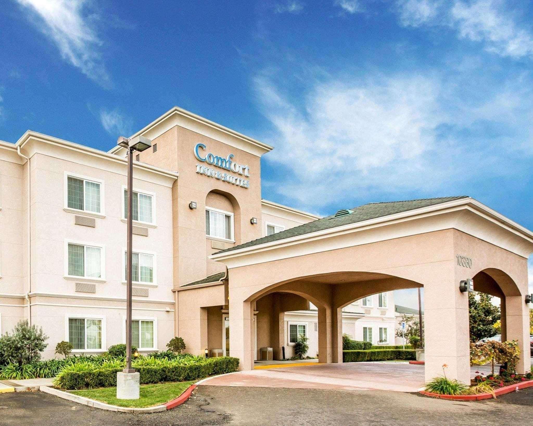 Comfort Inn & Suites Galt - Lodi North Esterno foto